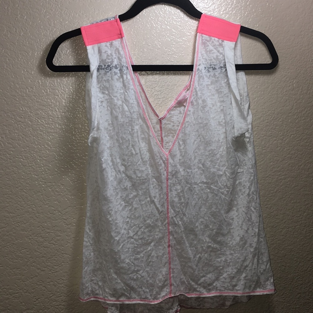 Victoria’s Secret tank